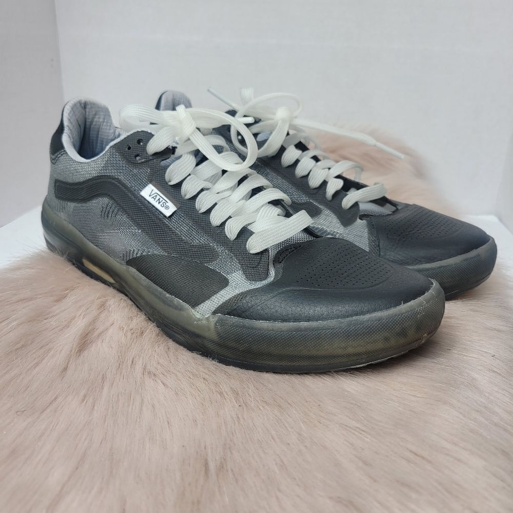 Vans EVDNT RW Ultimatewaffle Unisex Sneakers & Athletic Shoes Size 8M 9.5W